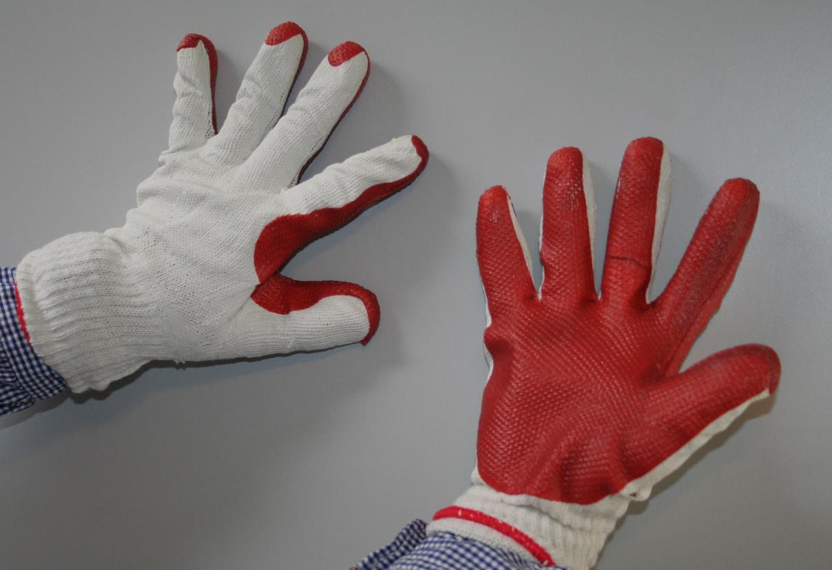Rigger gloves prevent orange