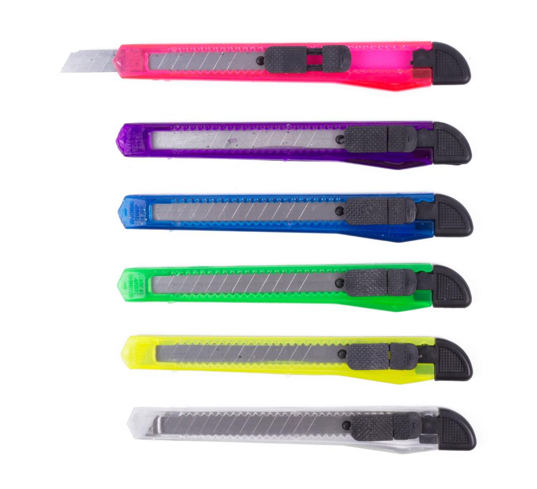 Couteau de coupeur 9 mm 6 pcs