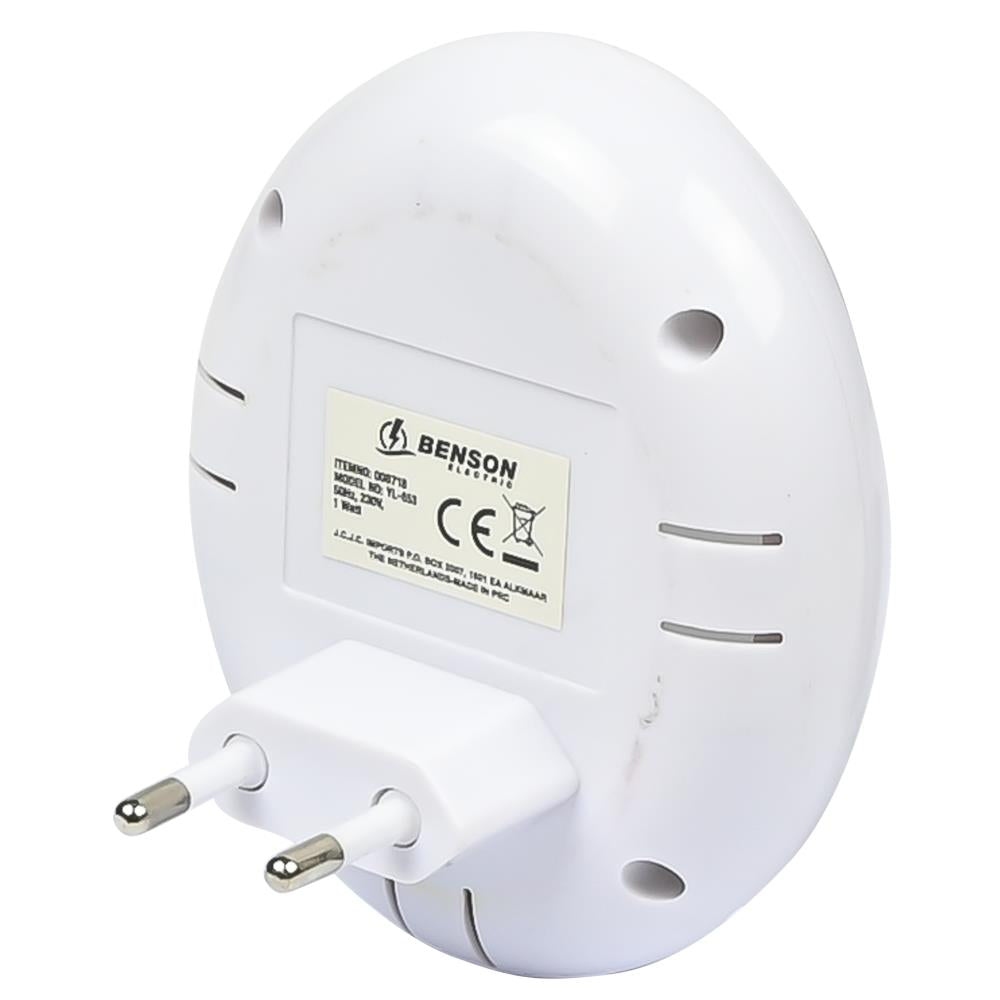 LED plug-in night light