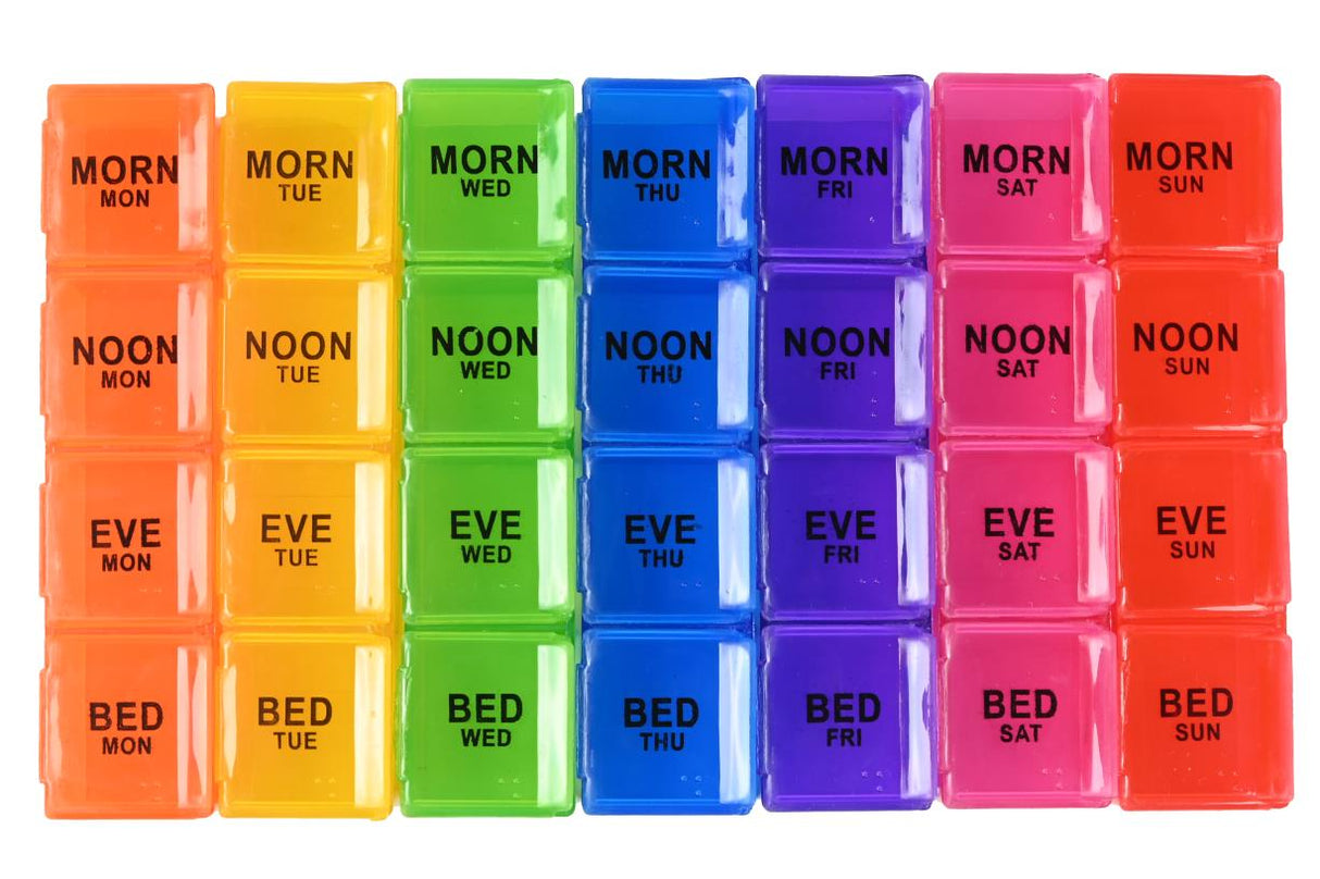 Pill box in case 7 days 4 compartsments