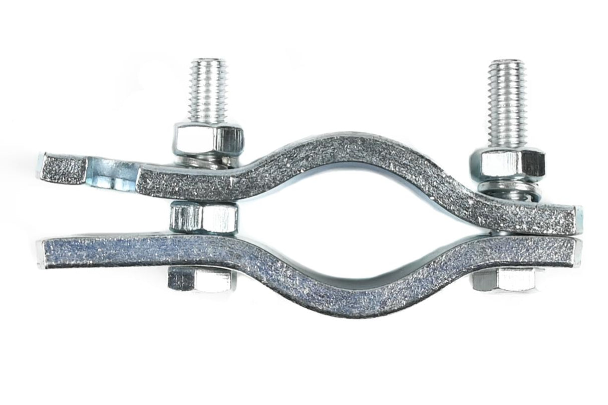 Towbar clamp with groove for breakaway cable