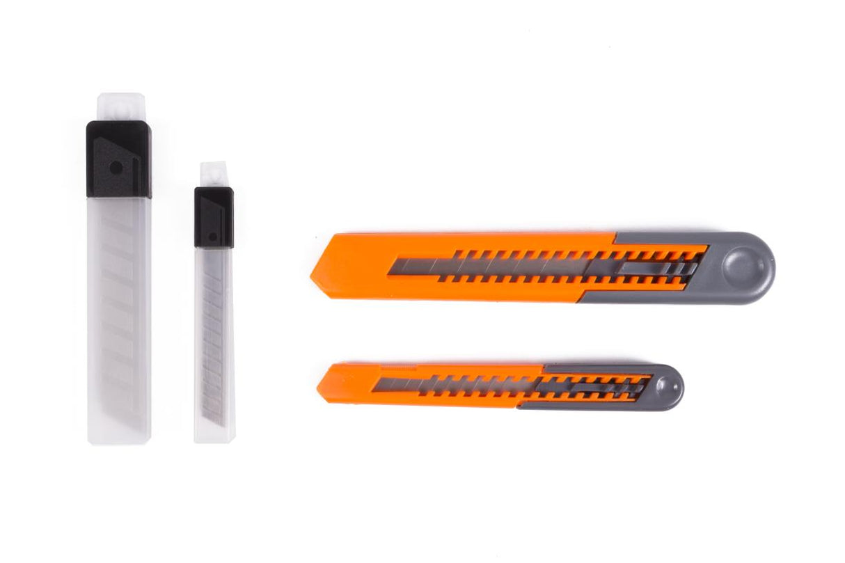 Afbreekmessen set 9 mm en 18 mm + 10 reservemessen