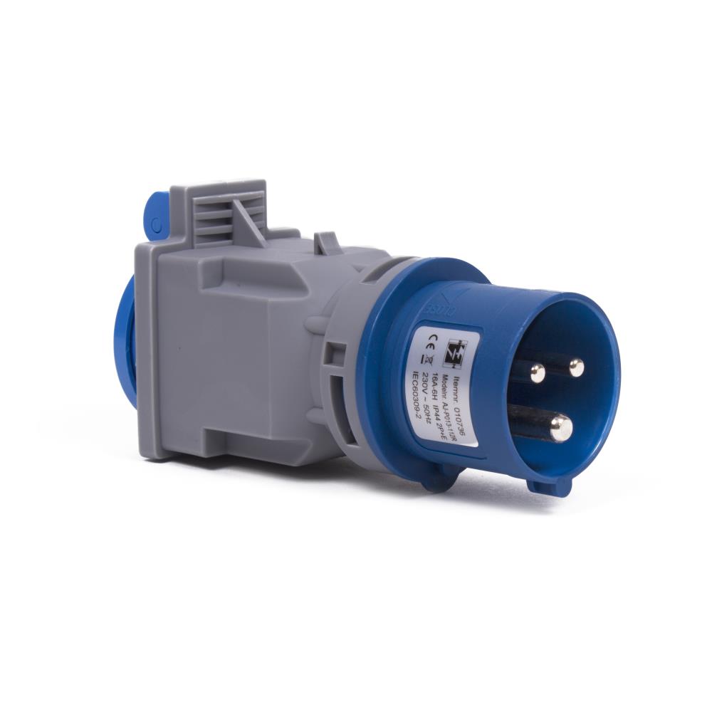 CEE Stecker Adapter kontra kompakt