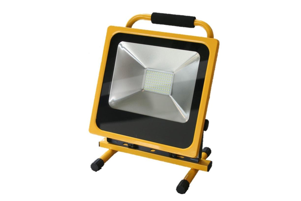 Lampe de chantier LED 50W rechargeable