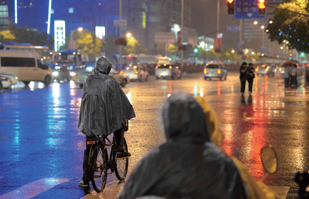 Regenponcho dauerhaft schwarz