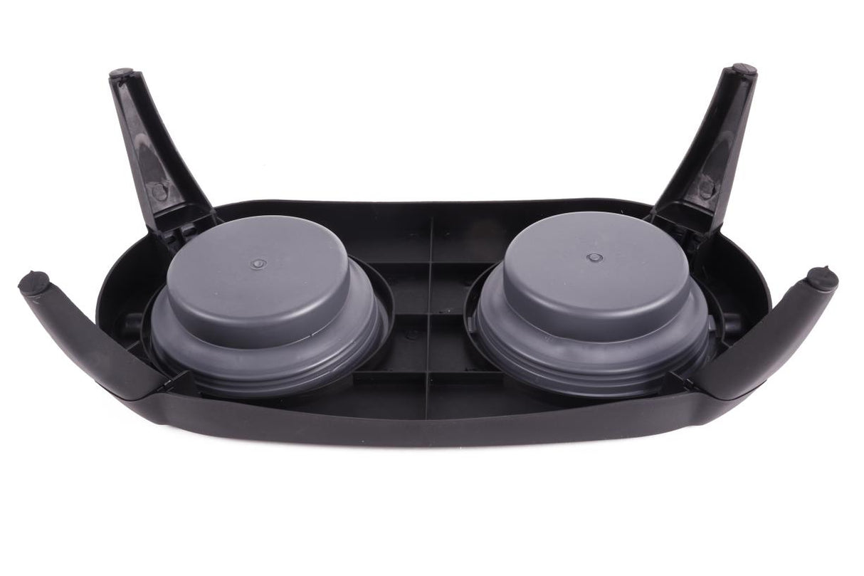 Pet food bowls foldable in holder