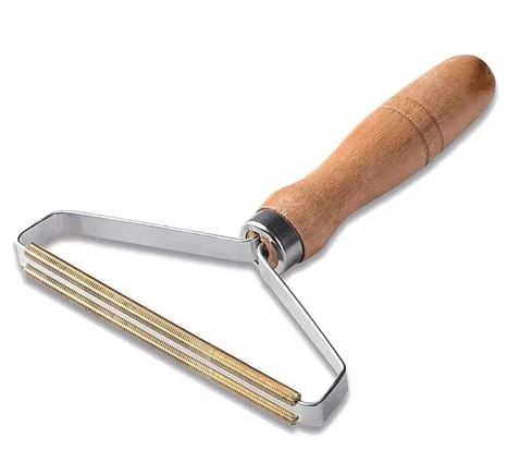 Pet hair/ lint remover