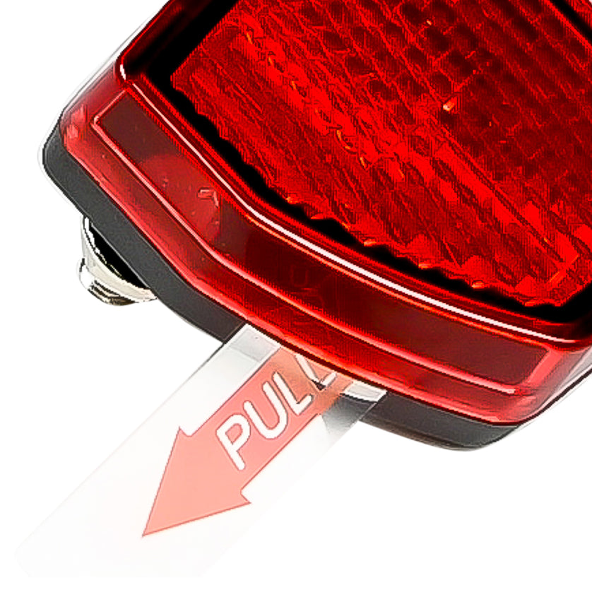 Rear reflector adjustable